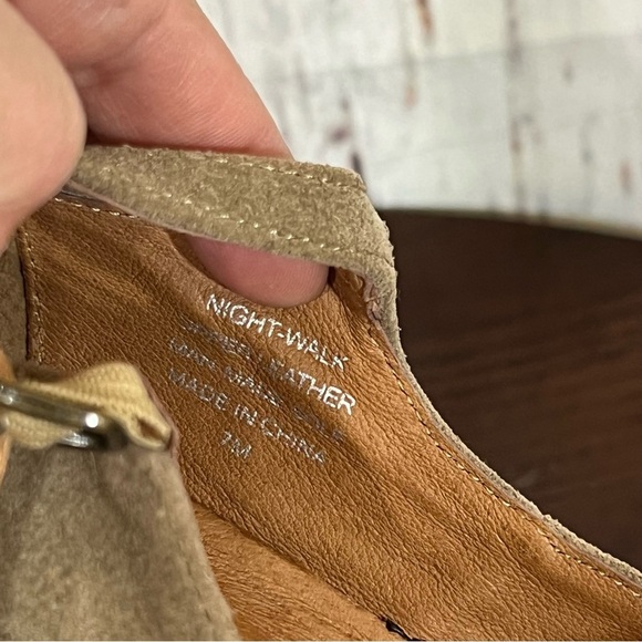 JEFFREY CAMPBELL NIGHT WALK Women's Tan Suede heelless Platform Shoessize 7 GUC - Picture 5 of 11